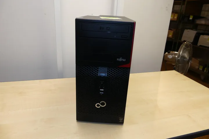 Fujitsu - Esprimo P420 E85+ Modell: MI4W